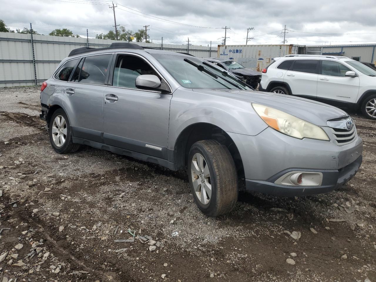 2010 SUBARU Outback VIN 4S4BRCCC5A3382284 photo 4