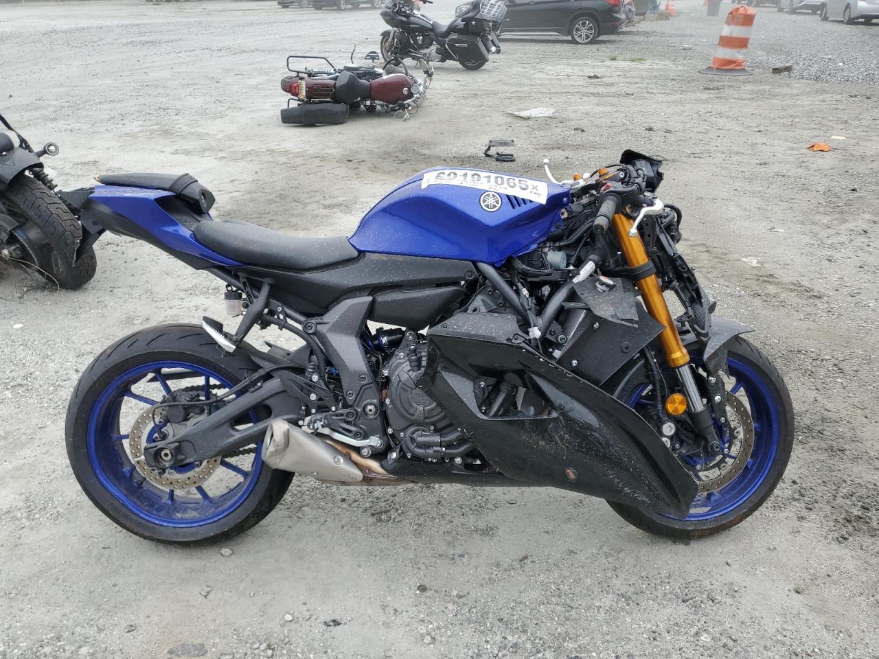 2025 Yamaha Yzfr7 VIN JYARM38E1SA017055 photo 1