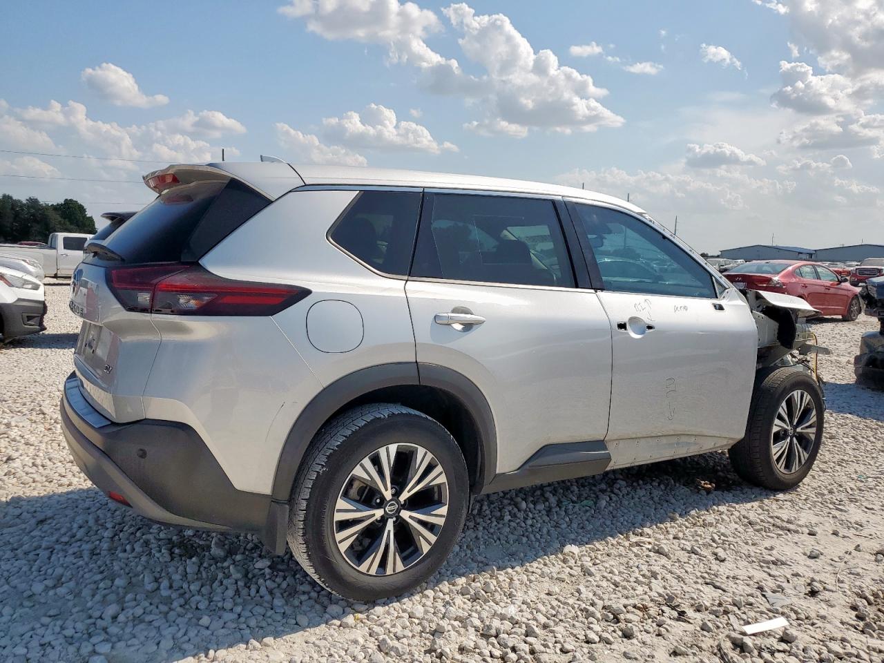 2021 Nissan Rogue VIN 5N1AT3BAXMC830679 photo 3