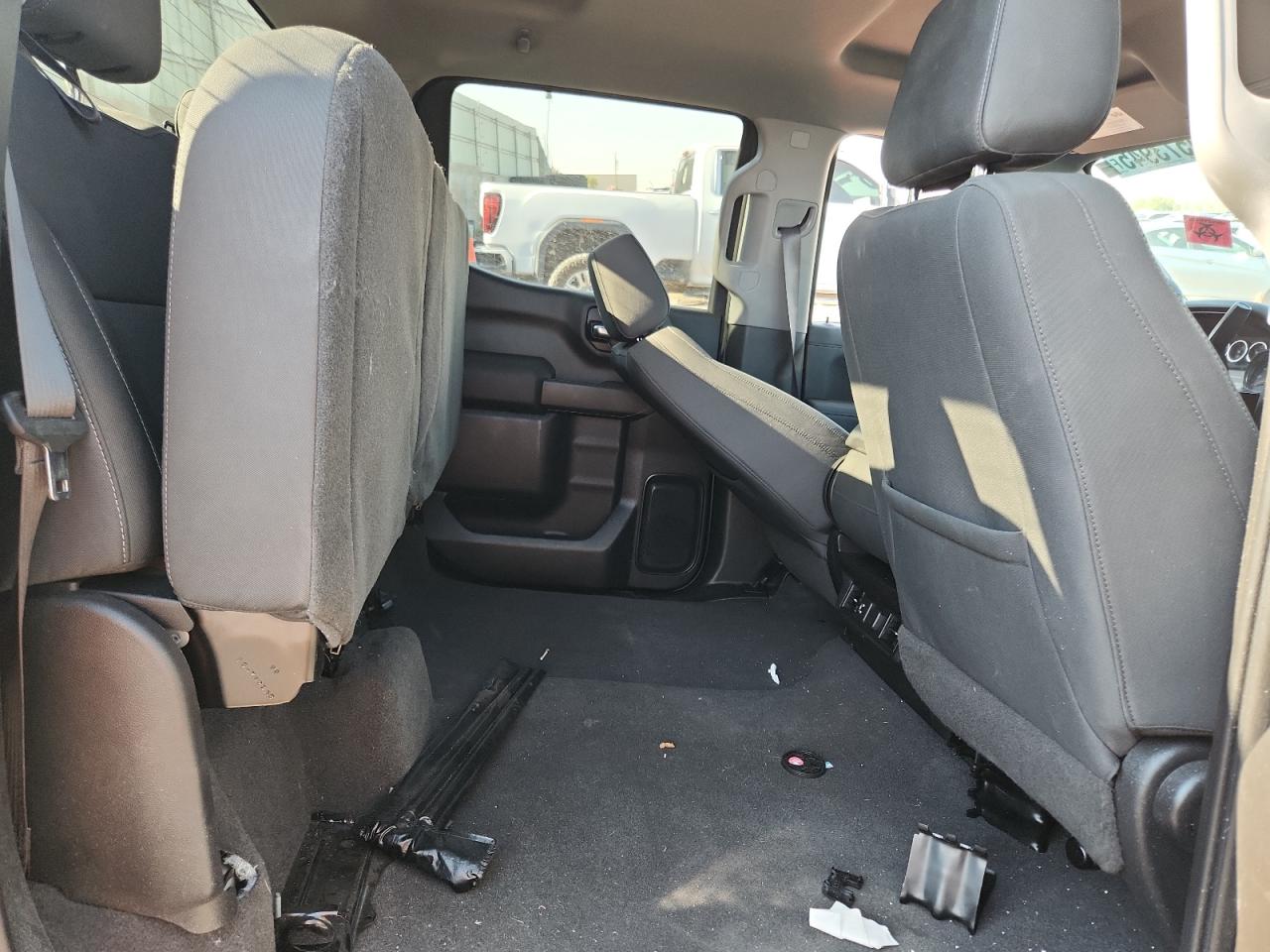 2020 Chev Silverado VIN 3GCUYDED4LG331550 photo 10