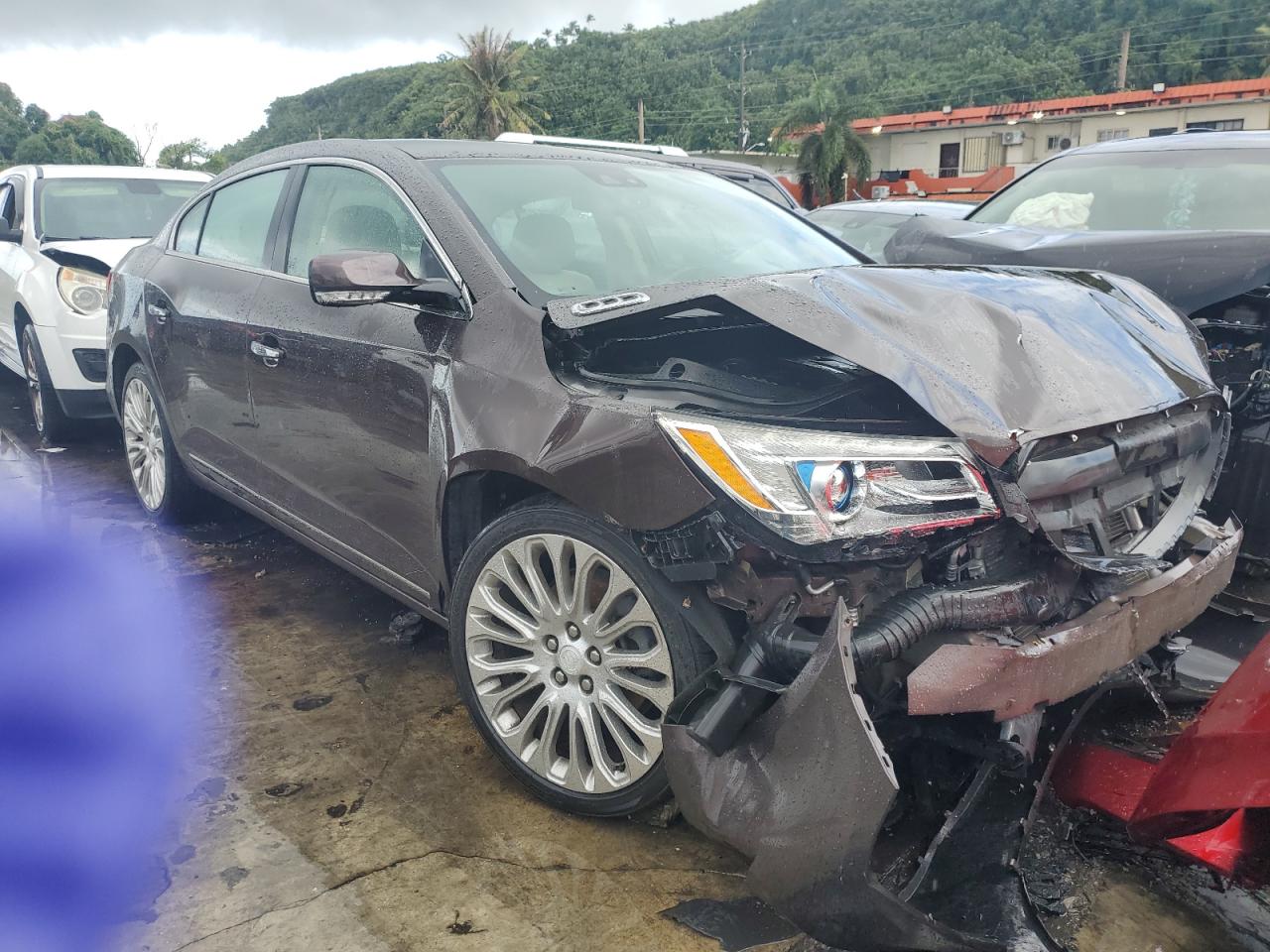 2016 Buick Lacrosse VIN 1G4GF5G32GF255472 photo 4