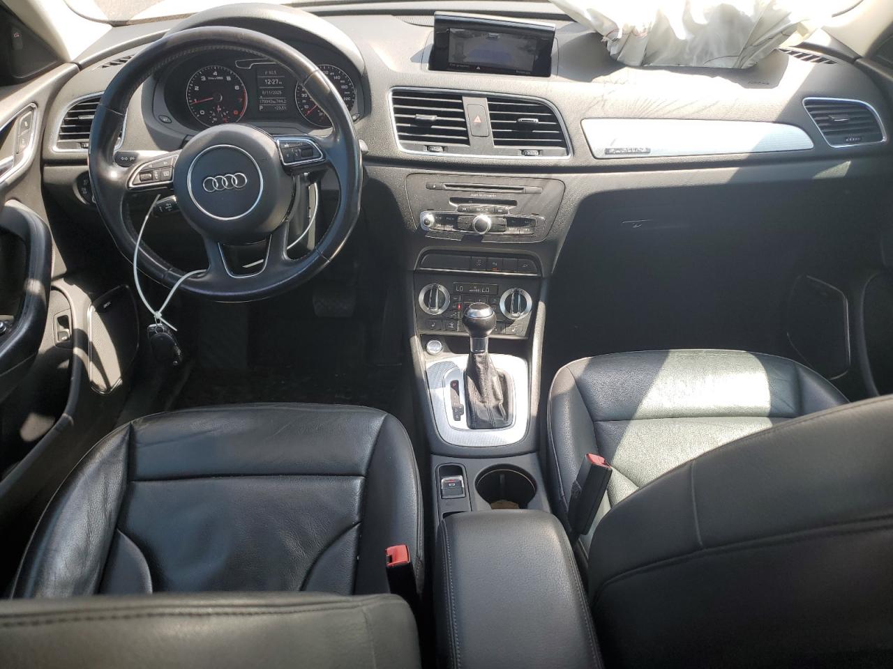 2015 AUDI Q3 VIN WA1GFEFS7FR010722 photo 8