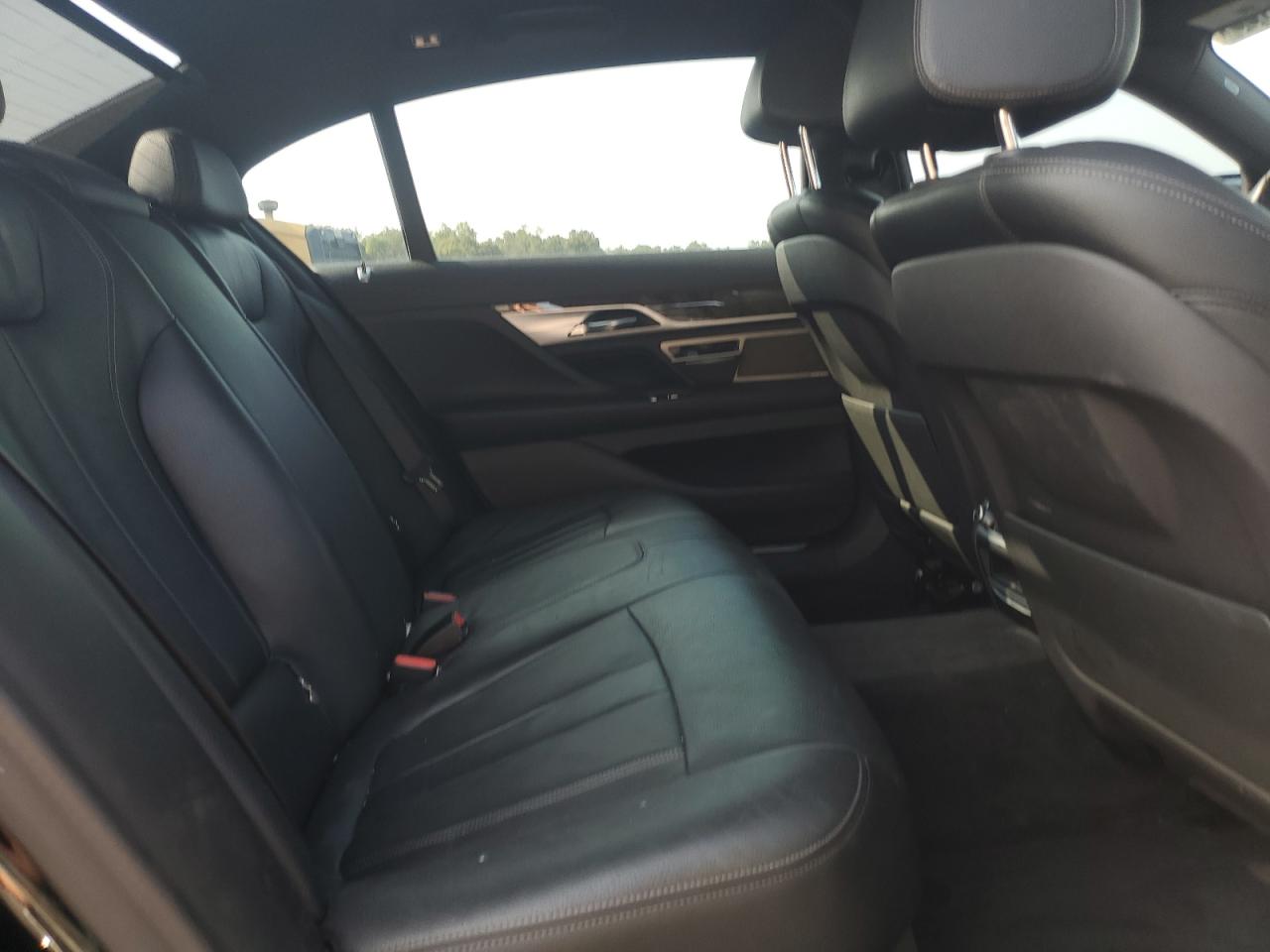 2019 BMW 7 series VIN WBA7E4C50KGV28708 photo 10