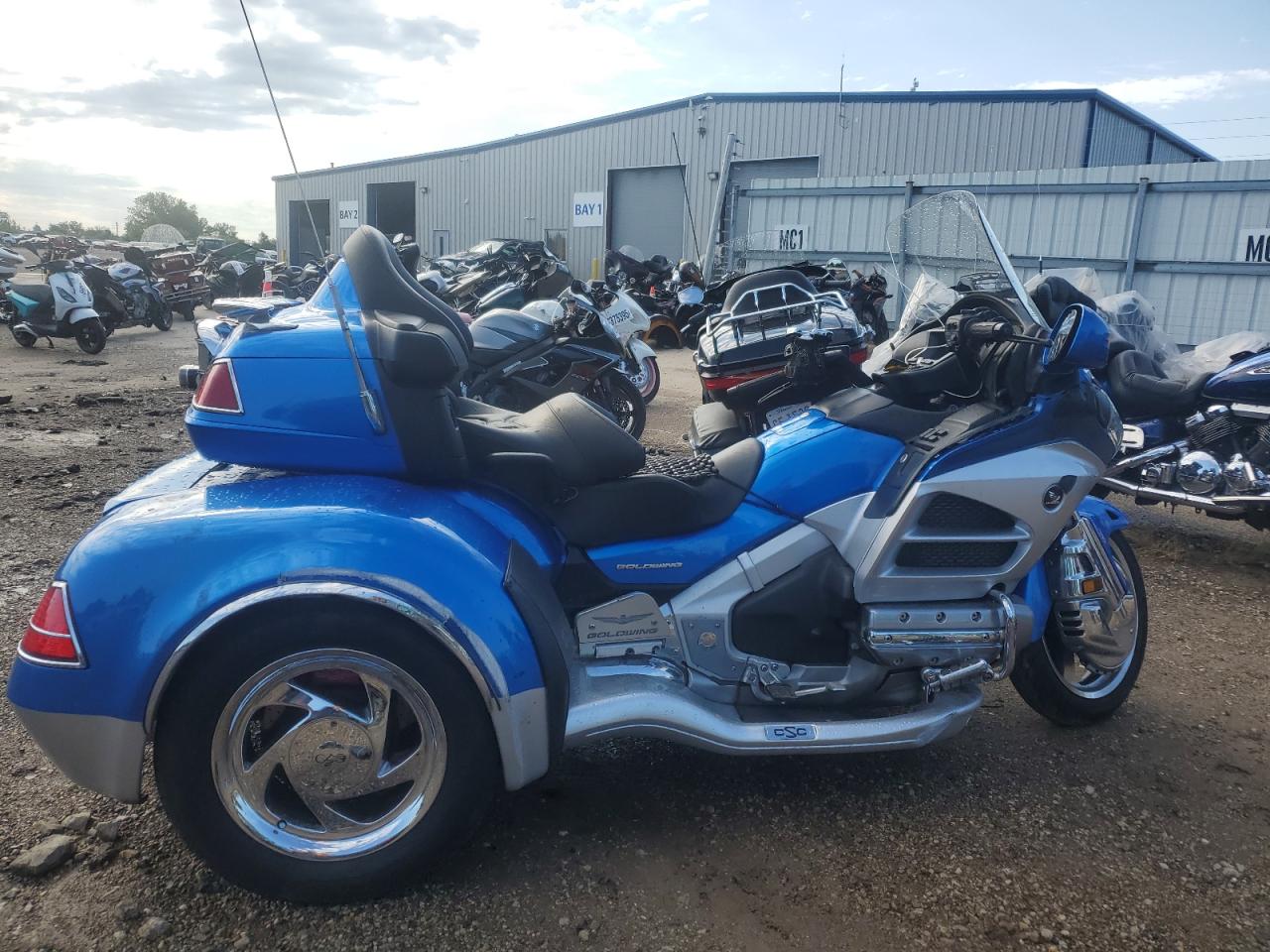 2012 Honda Gl cycle VIN JH2SC68GXCK001354 photo 1