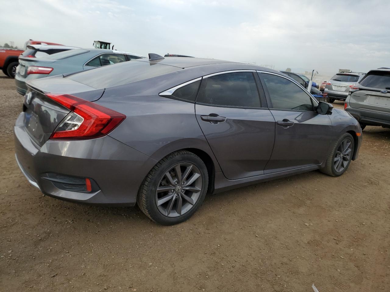 2019 Honda Civic VIN 19XFC1F34KE004653 photo 3
