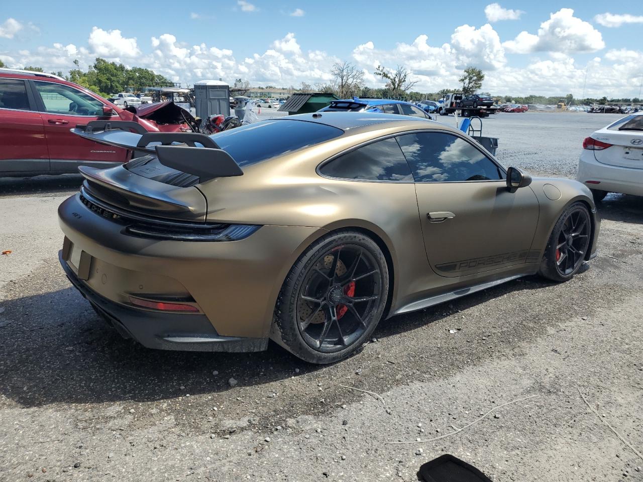 2022 Porsche 911 VIN WP0AC2A99NS271025 photo 3