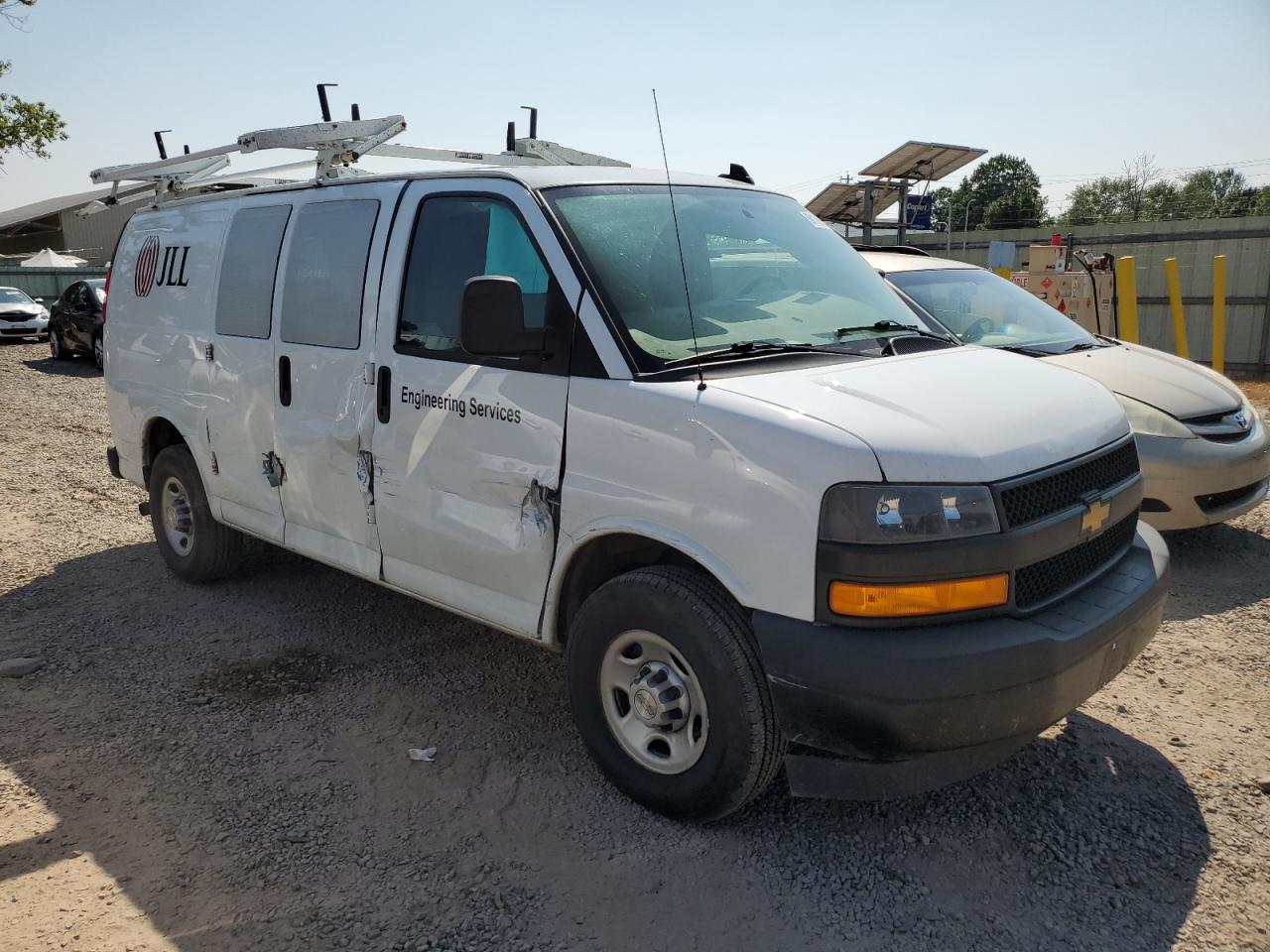2021 CHEV Express VIN 1GCWGAFP0M1150299 photo 4
