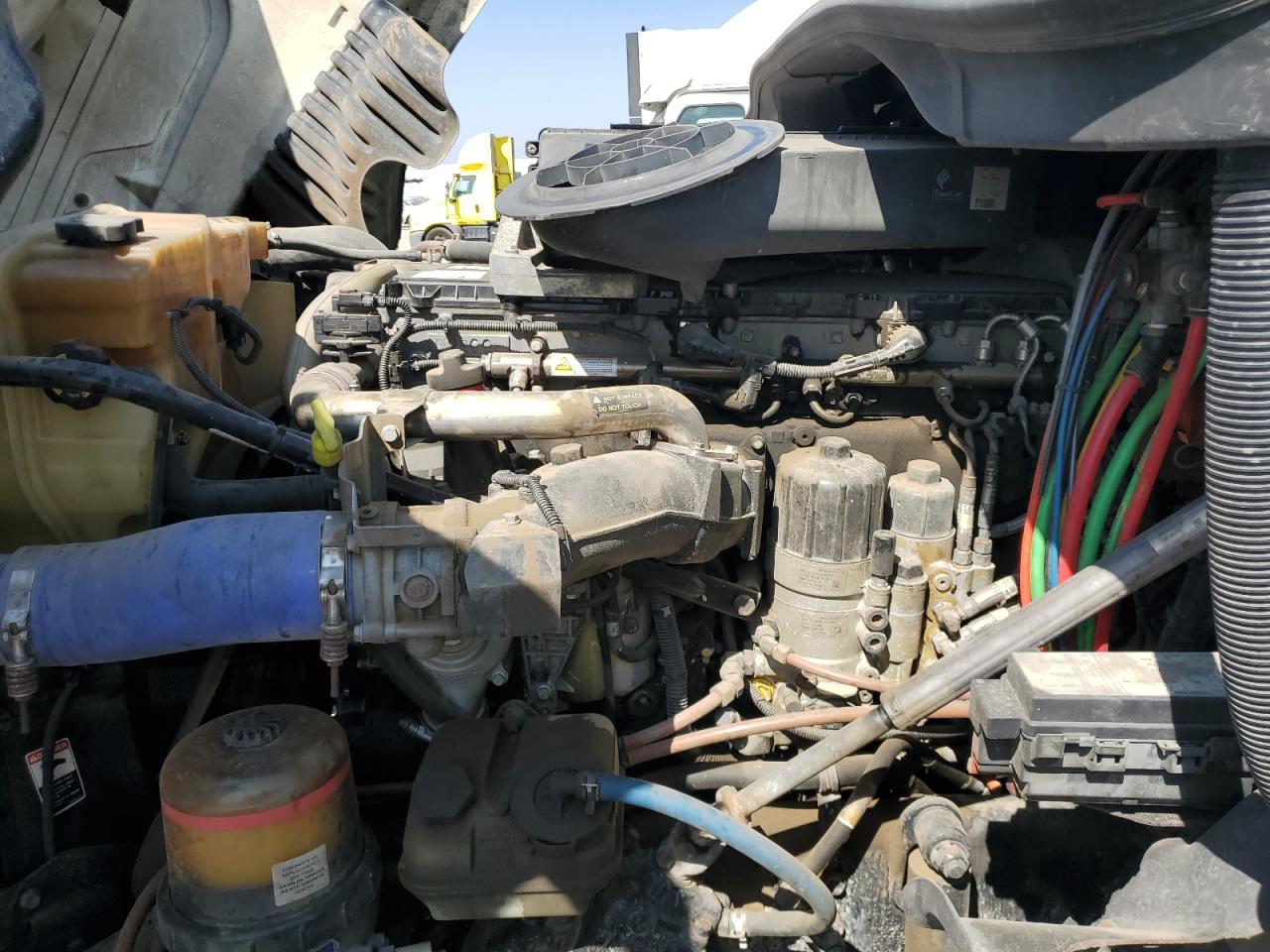 2012 FREIGHTLINER Cascadia 1 VIN 1FUBGDDV4CLBF0494 photo 7