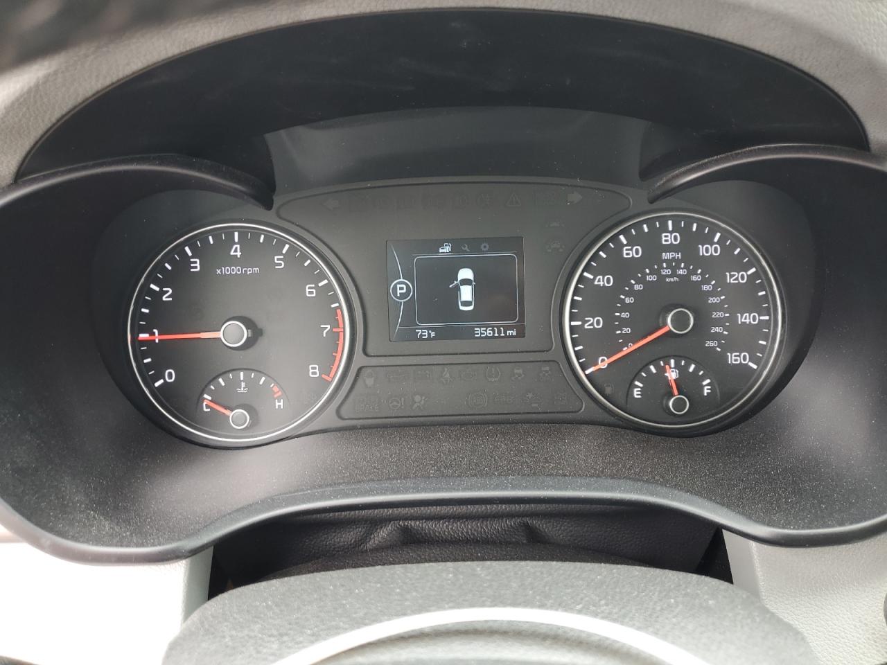 2016 KIA Optima VIN 5XXGU4L32GG088462 photo 9