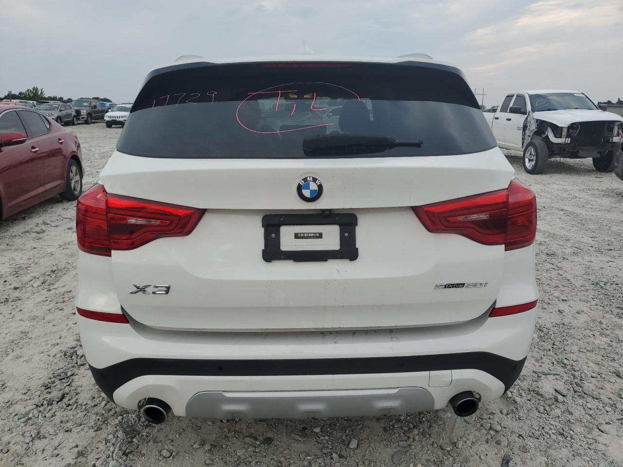 2019 BMW X3 VIN 5UXTR7C55KLE96290 photo 6