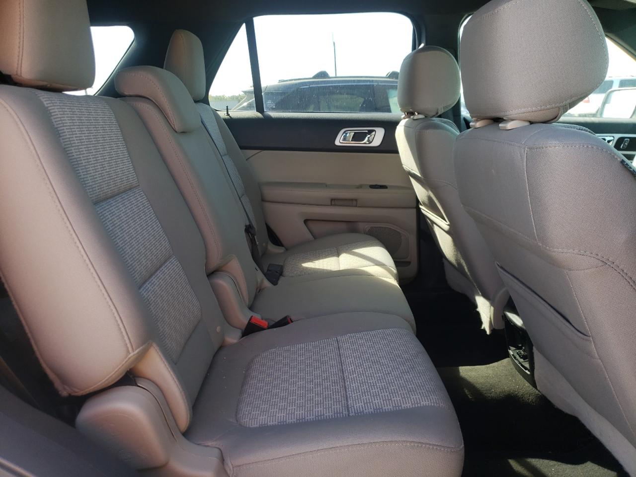 2015 FORD Explorer VIN 1FM5K8D82FGC09606 photo 11