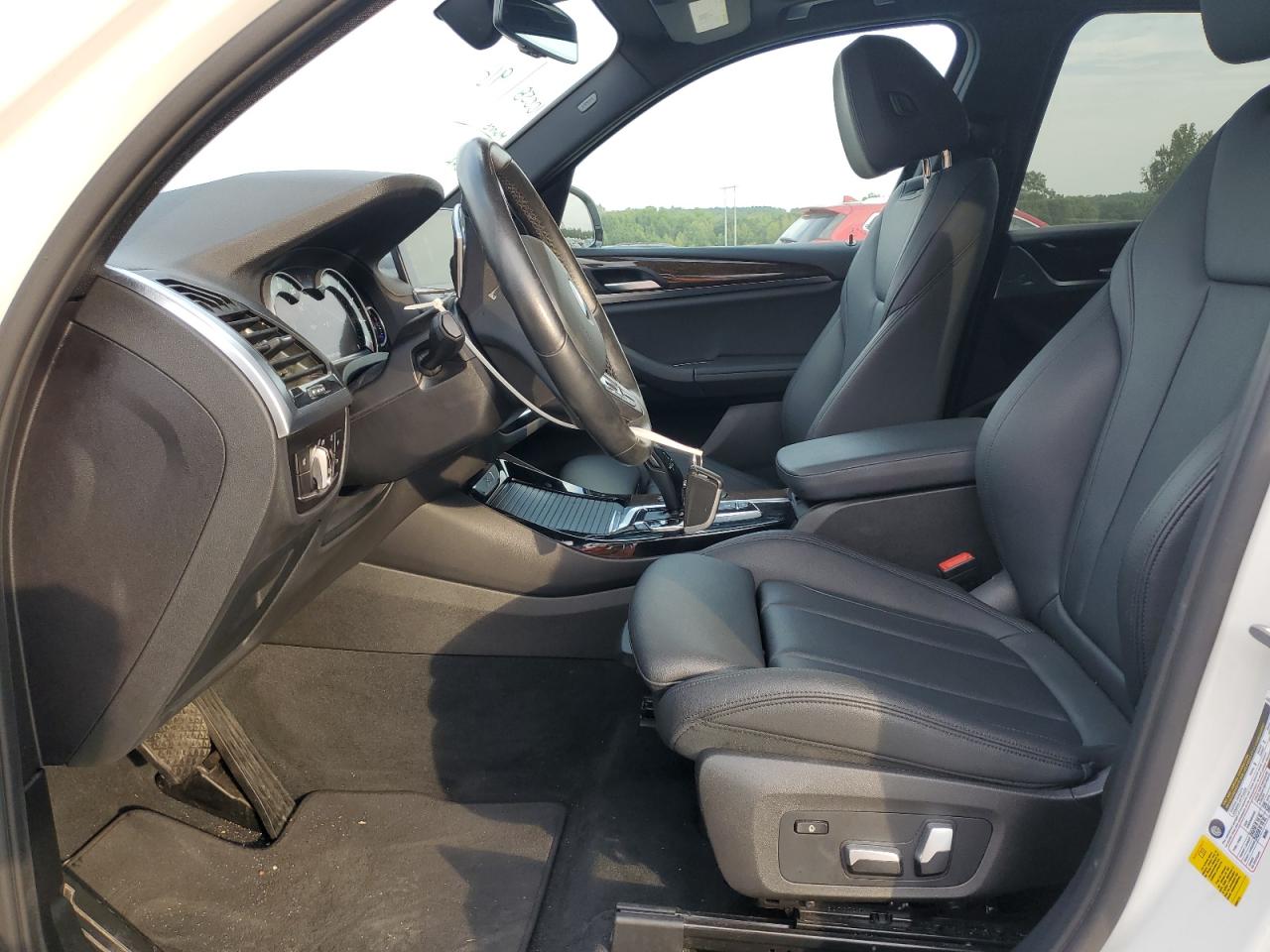 2019 BMW X3 VIN 5UXTR7C55KLE96290 photo 7