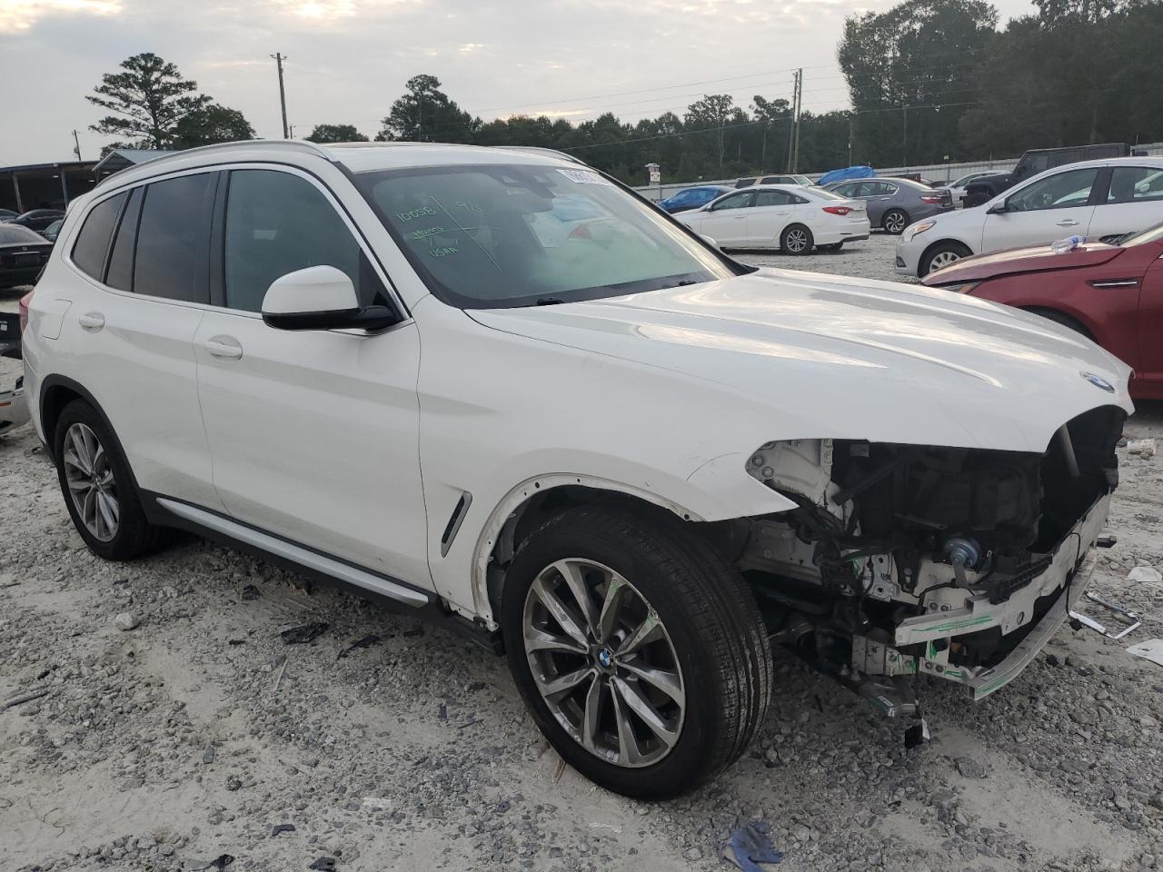 2019 BMW X3 VIN 5UXTR7C55KLE96290 photo 4
