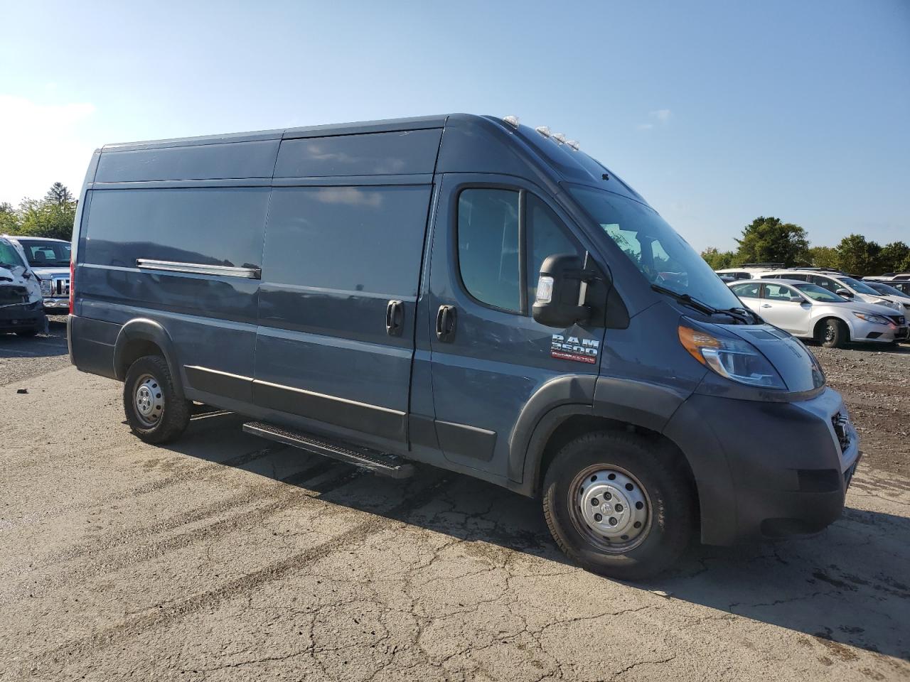 2020 RAM Promaster 3500 VIN 3C6URVJGXLE136932 photo 4
