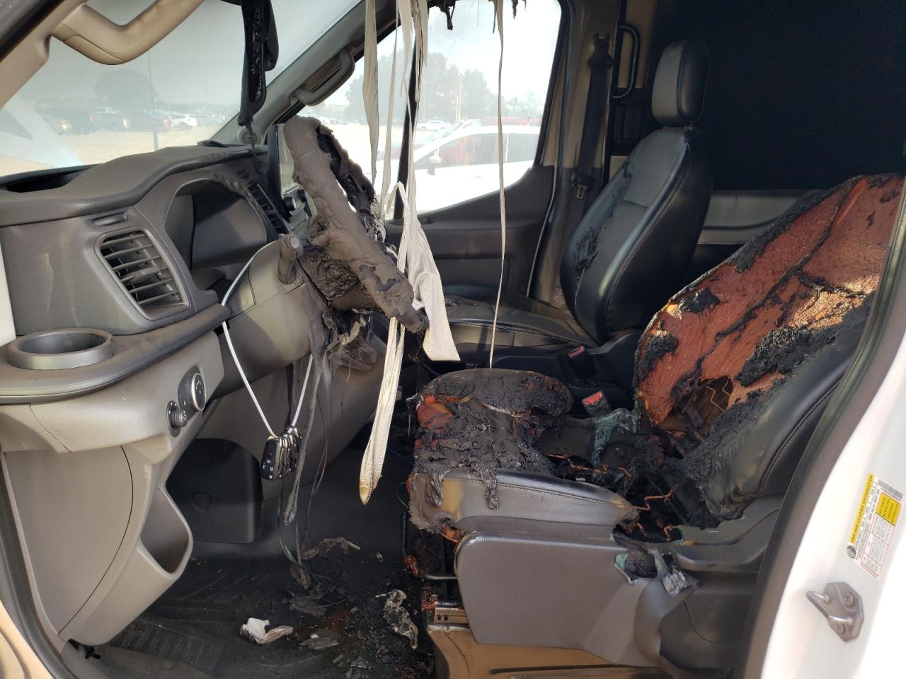 2020 Ford Transit VIN 1FTBR1CG7LKB65615 photo 7