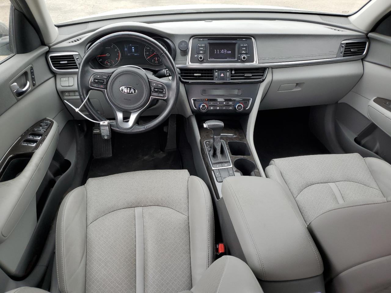 2016 KIA Optima VIN 5XXGU4L32GG088462 photo 8