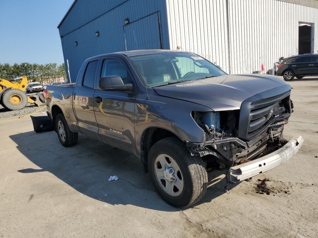 2013 TOYOTA Tundra VIN 5TFUM5F17DX049485 photo 4