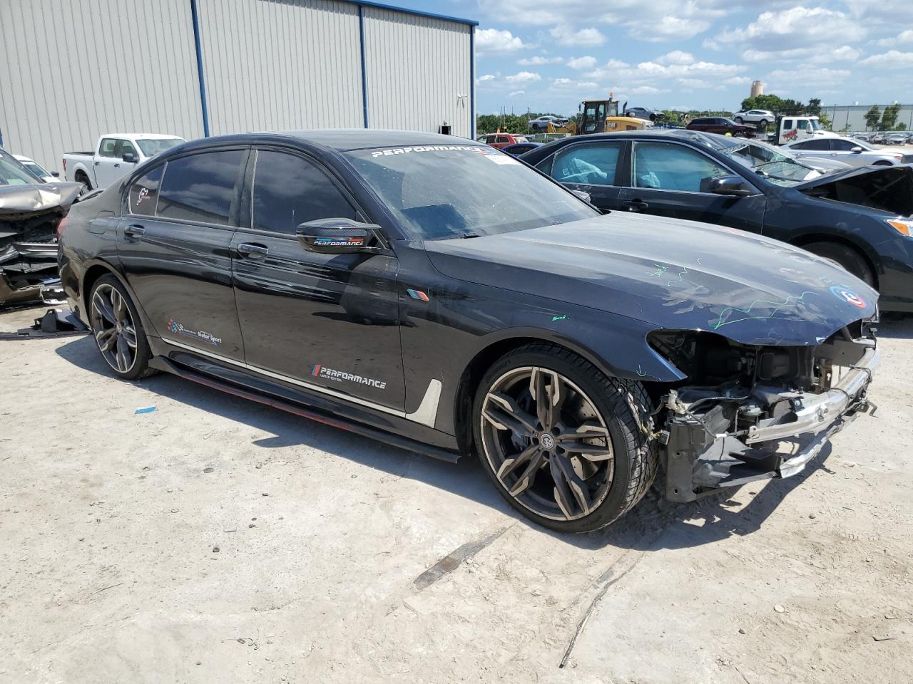 2019 BMW 7 series VIN WBA7E2C59KB217957 photo 4