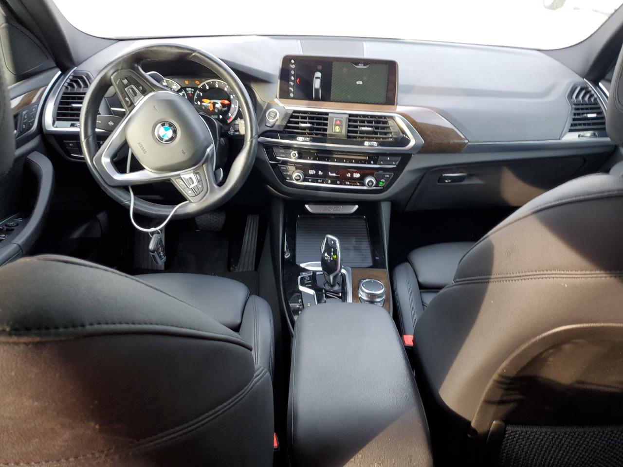 2019 BMW X3 VIN 5UXTR7C55KLE96290 photo 8