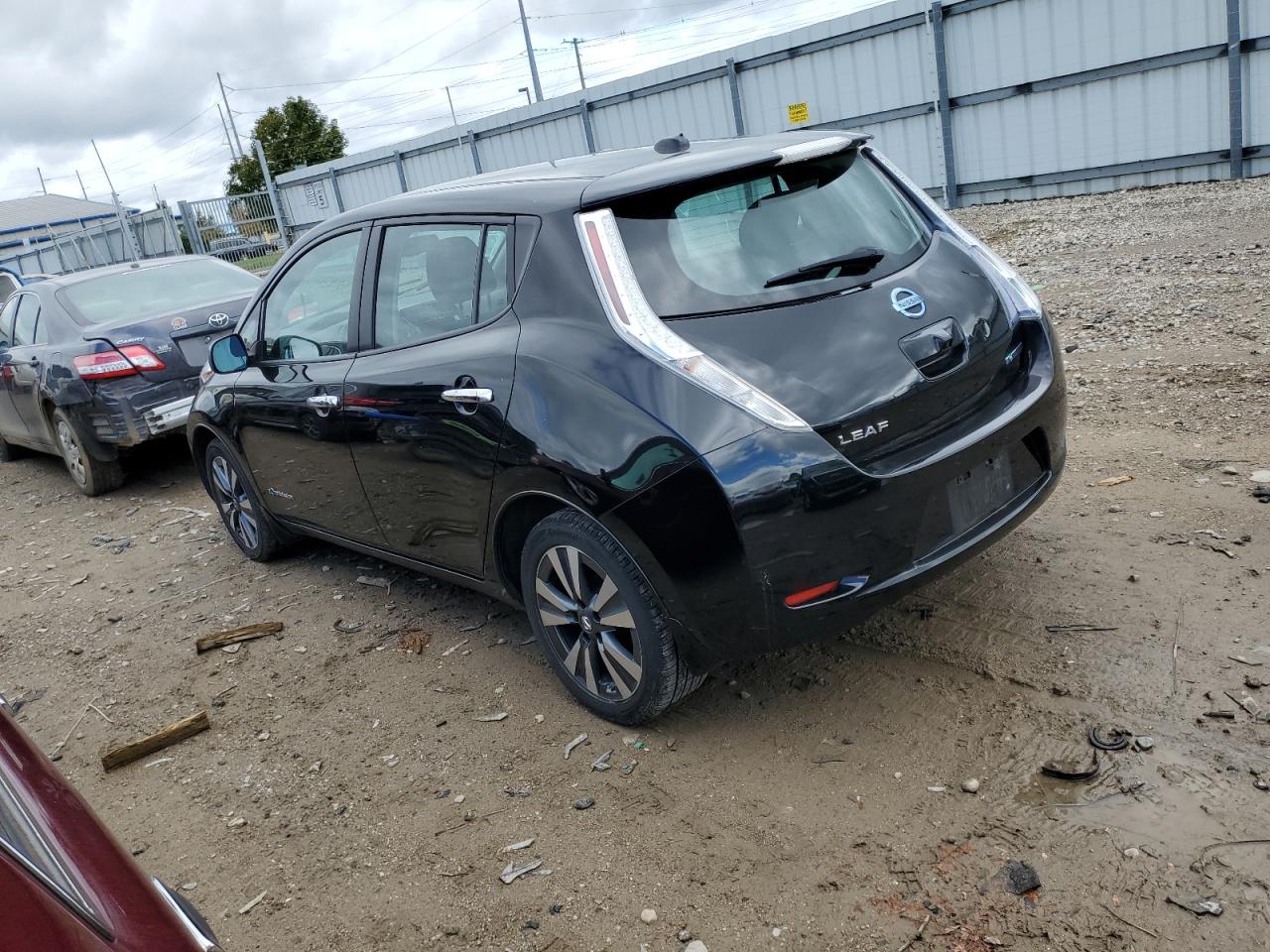 2016 NISSAN Leaf VIN 1N4BZ0CPXGC311750 photo 2