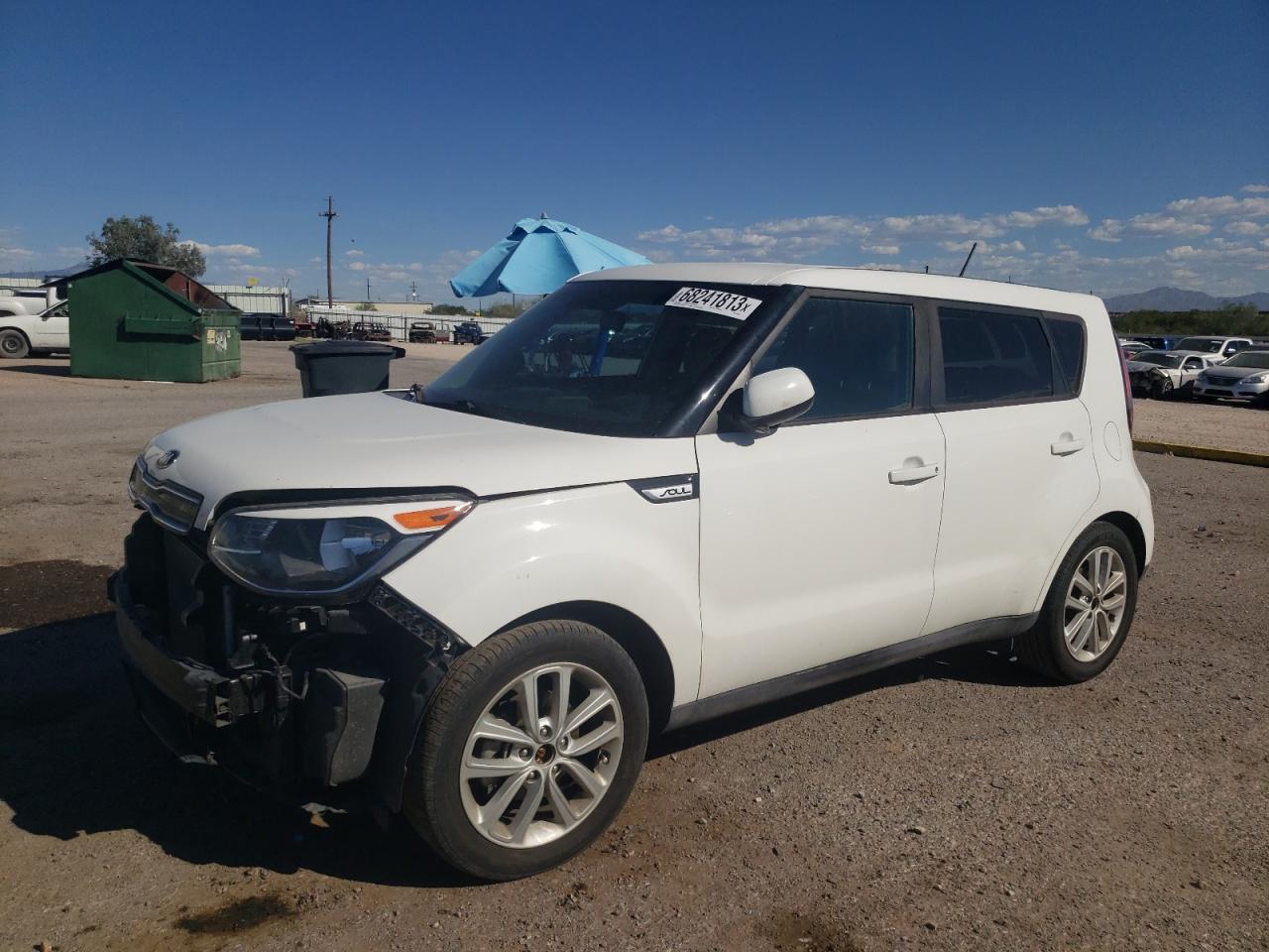2018 KIA Soul VIN KNDJP3A53J7619728 photo 1