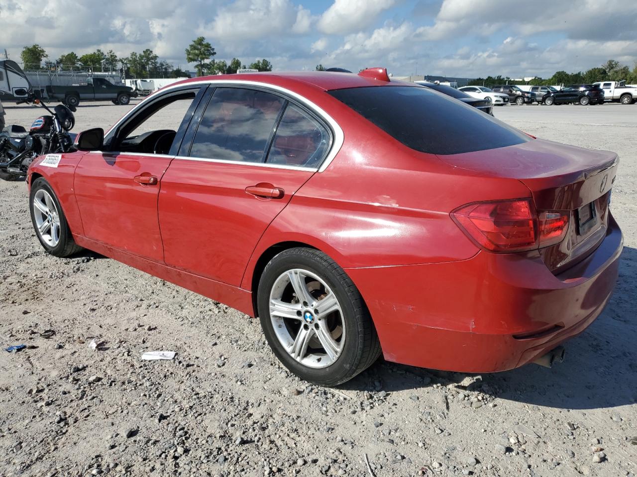 2015 BMW 3 series VIN WBA3A5G5XFNP35201 photo 2