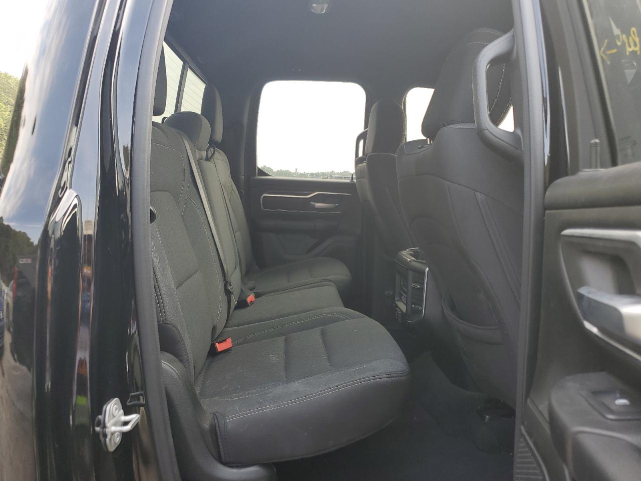 2020 RAM 1500 VIN 1C6RRFBG7LN260744 photo 10