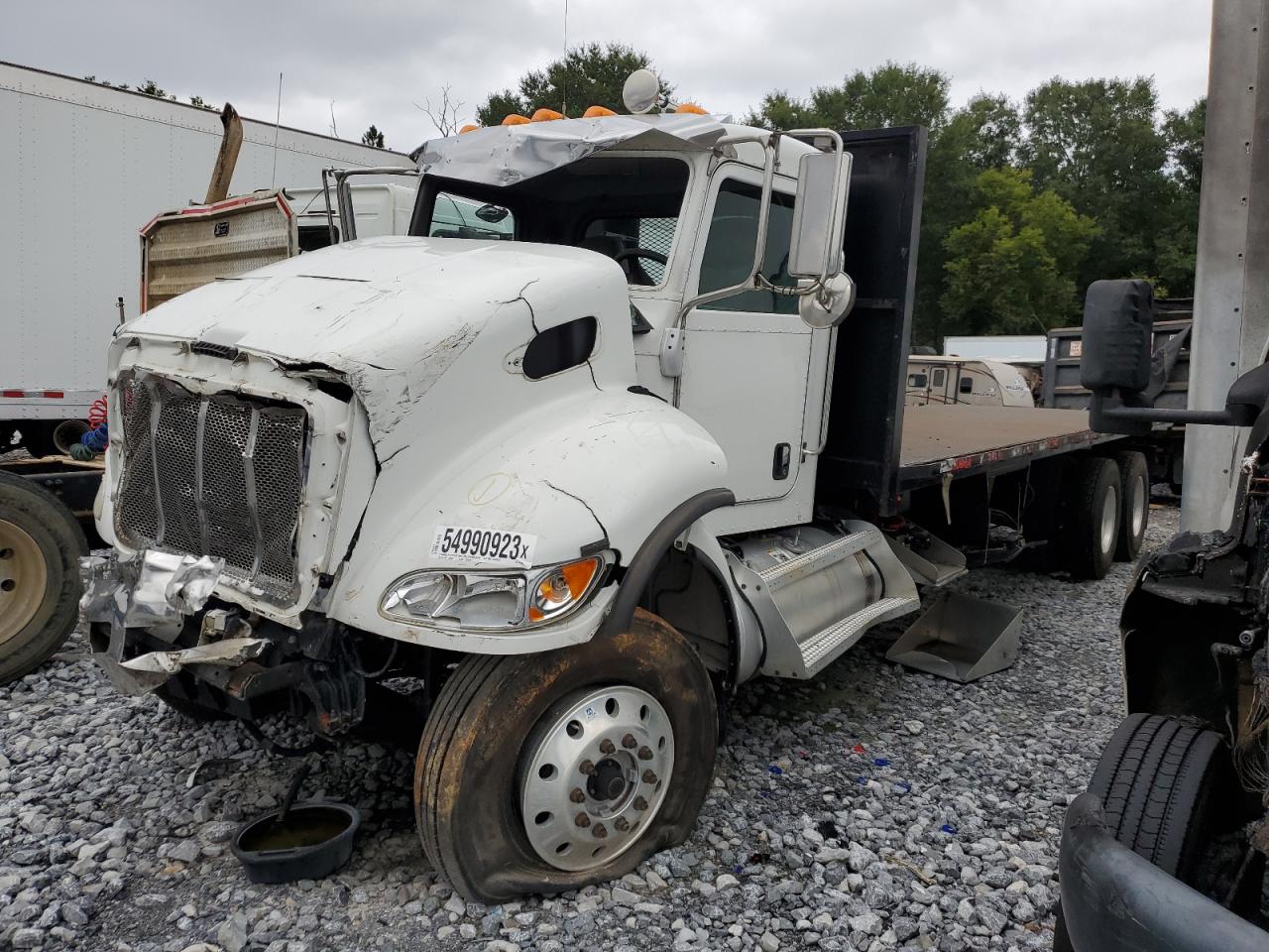 2017 PETERBILT All models VIN 2NP3LJ9X9HM442499 photo 2