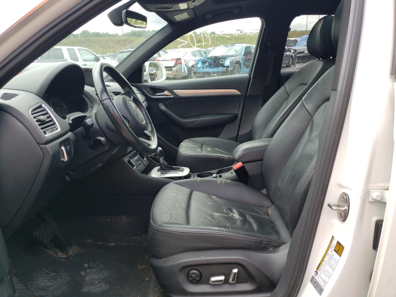 2017 AUDI Q3 VIN WA1GCCFS3HR015920 photo 7