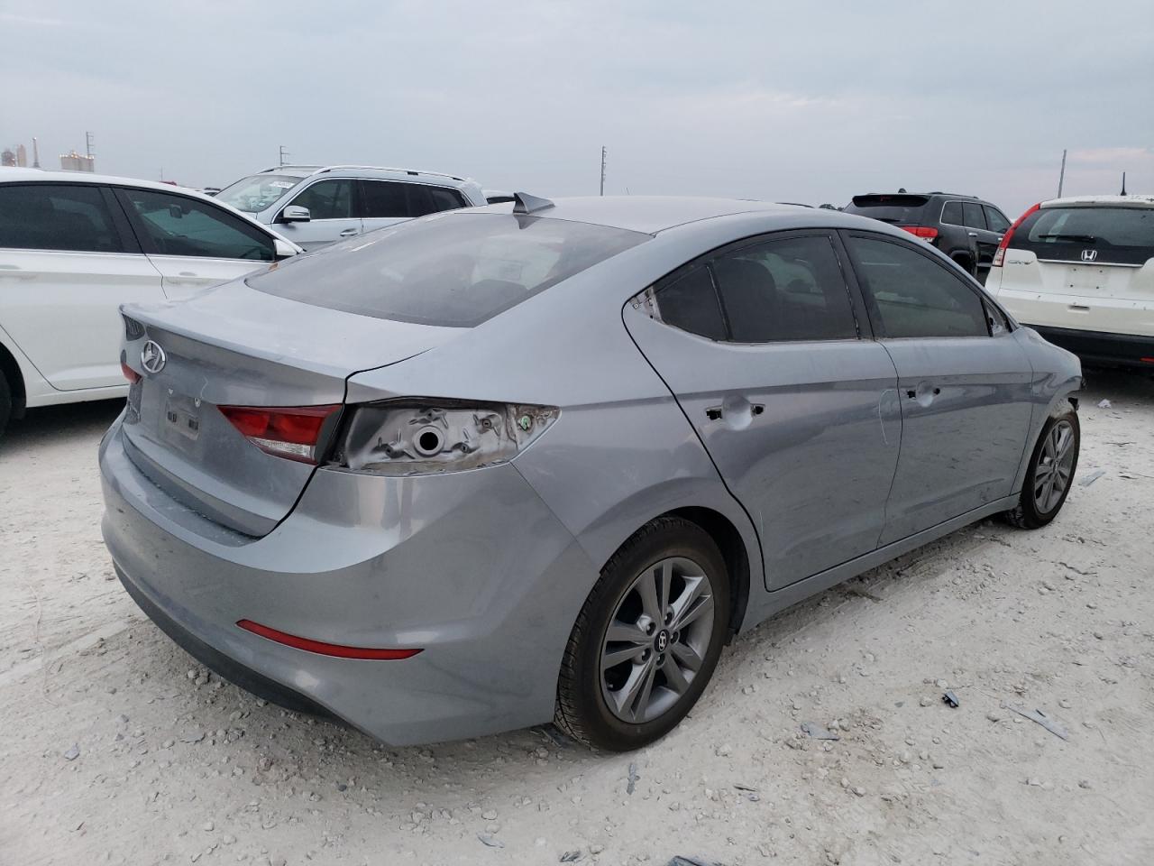 2017 HYUNDAI Elantra VIN 5NPD84LF2HH187919 photo 3