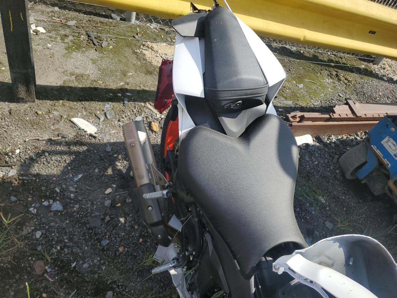 2023 YAMAHA YZFR7 VIN JYARM38EXPA006756 photo 6