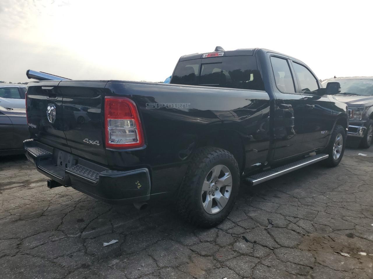 2020 RAM 1500 VIN 1C6RRFBG7LN260744 photo 3
