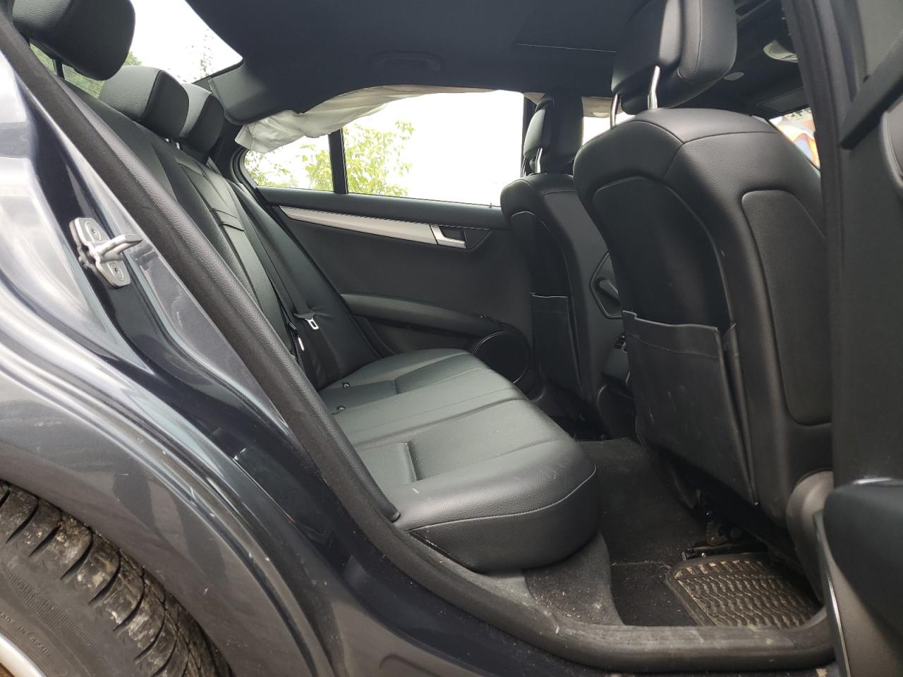 2013 MERCEDES-BENZ C 300 4mat VIN WDDGF8AB5DG149017 photo 10