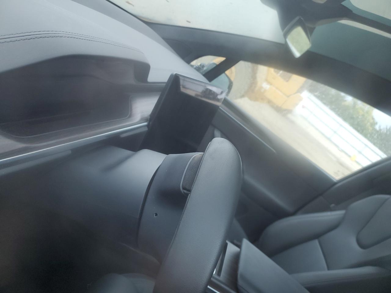 2022 Tesla Model x VIN 7SAXCAE56NF341592 photo 9
