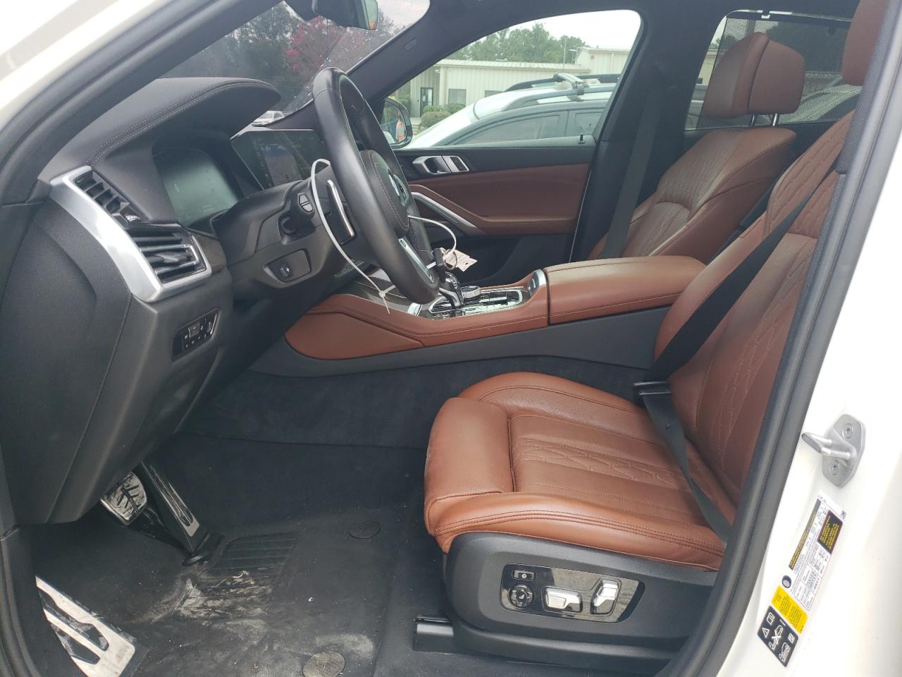 2023 BMW X6 VIN 5UXCY6C04P9R06371 photo 7