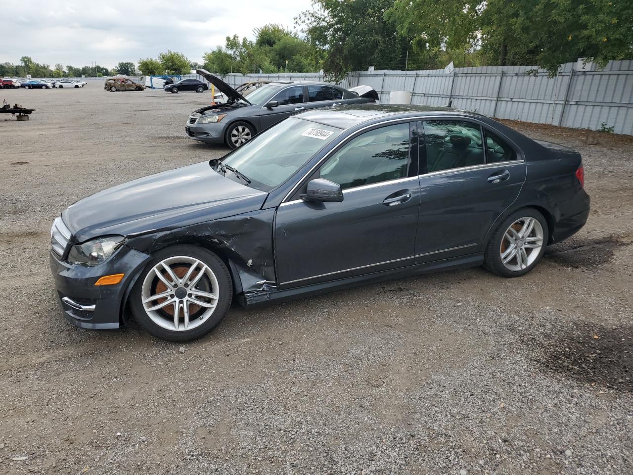 2013 MERCEDES-BENZ C 300 4mat VIN WDDGF8AB5DG149017 photo 1