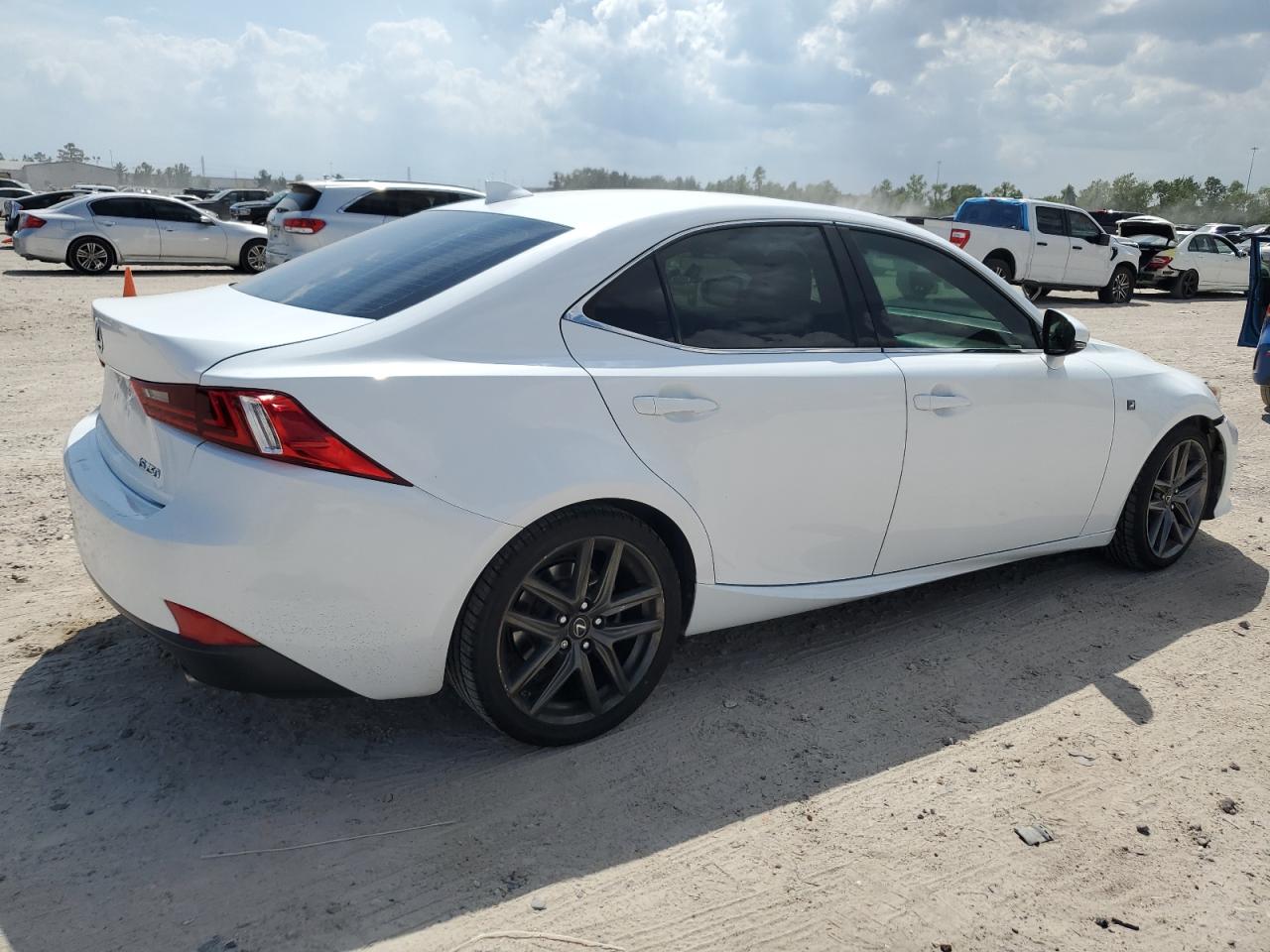 2014 Lexus Is VIN JTHBF1D28E5035693 photo 3