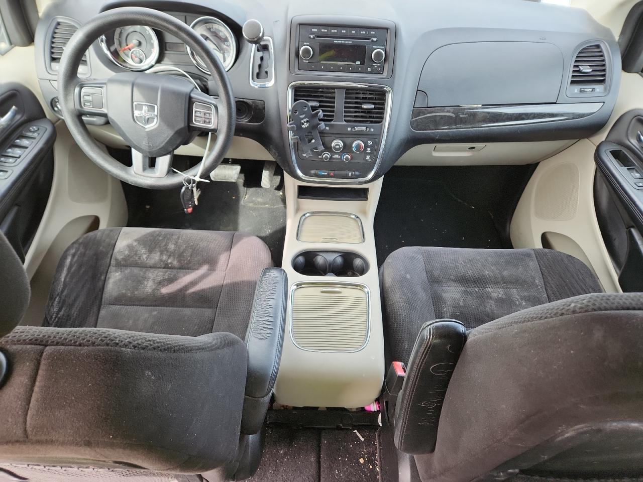 2014 Dodge Caravan VIN 2C4RDGCG2ER205426 photo 8