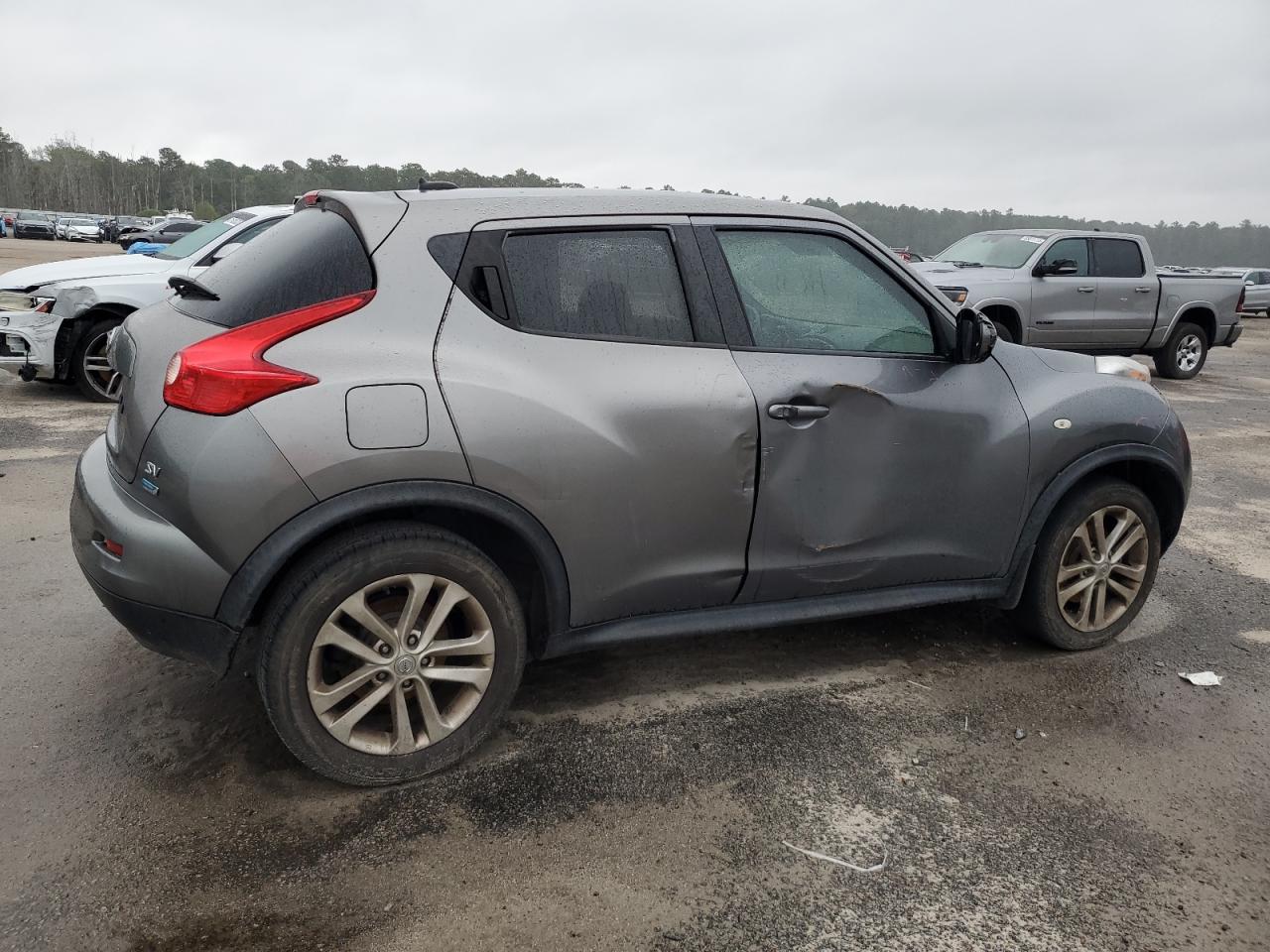 2014 NISS Juke VIN JN8AF5MRXET359746 photo 3
