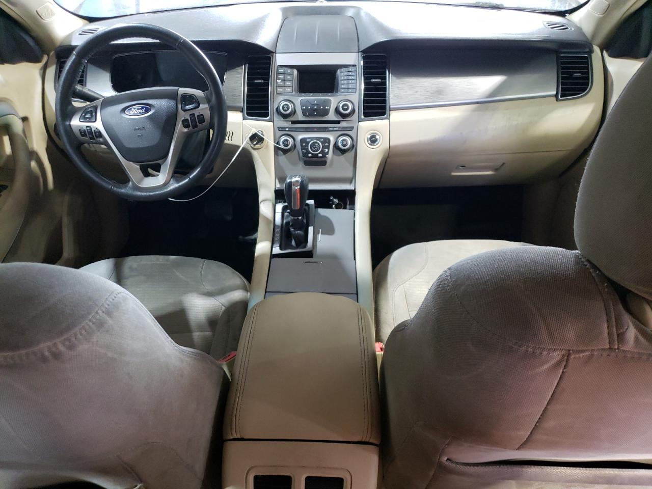 2017 Ford Taurus VIN 1FAHP2E89HG132210 photo 8
