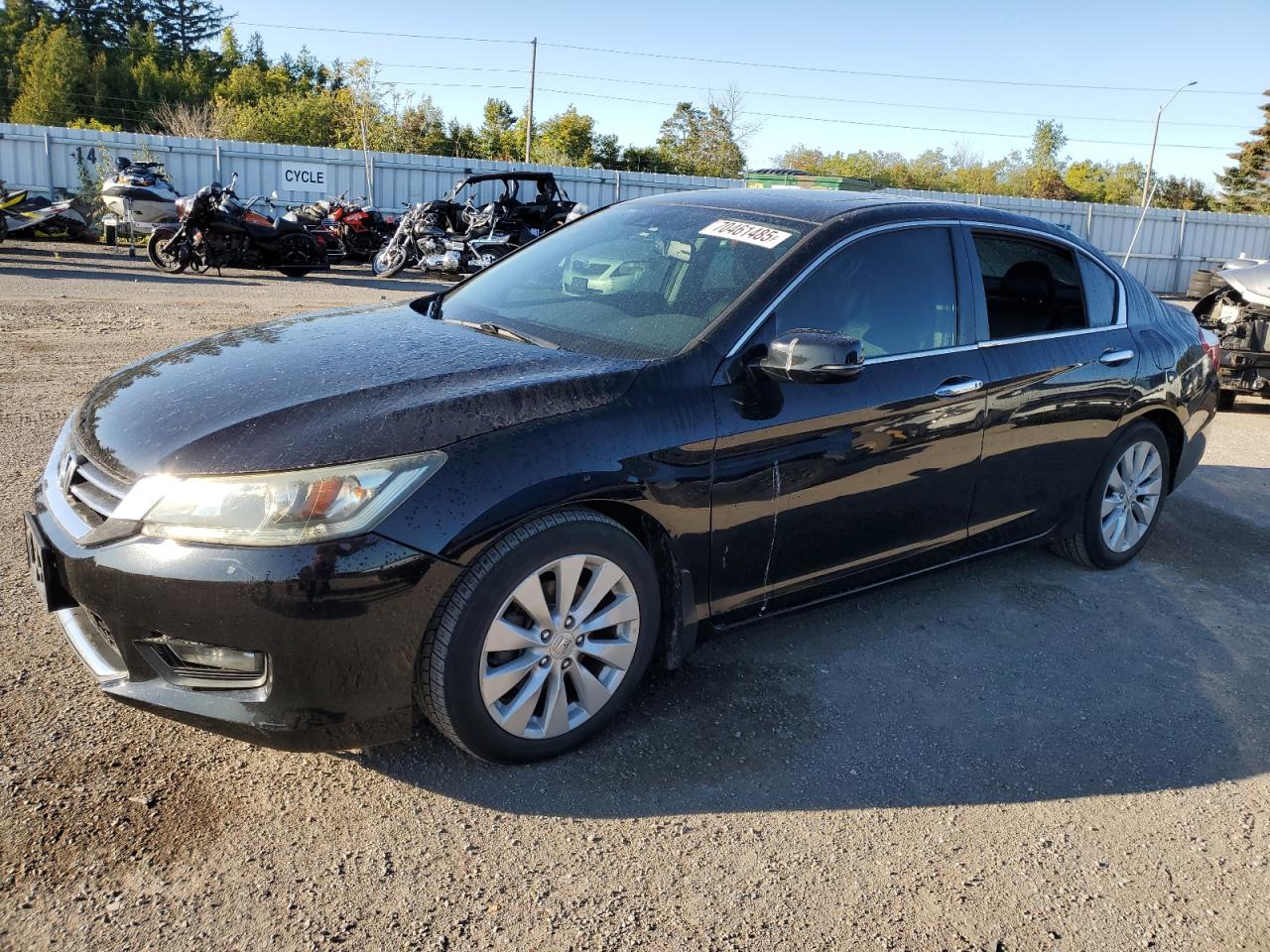 2015 HONDA Accord exl VIN 1HGCR2F81FA800984 photo 1