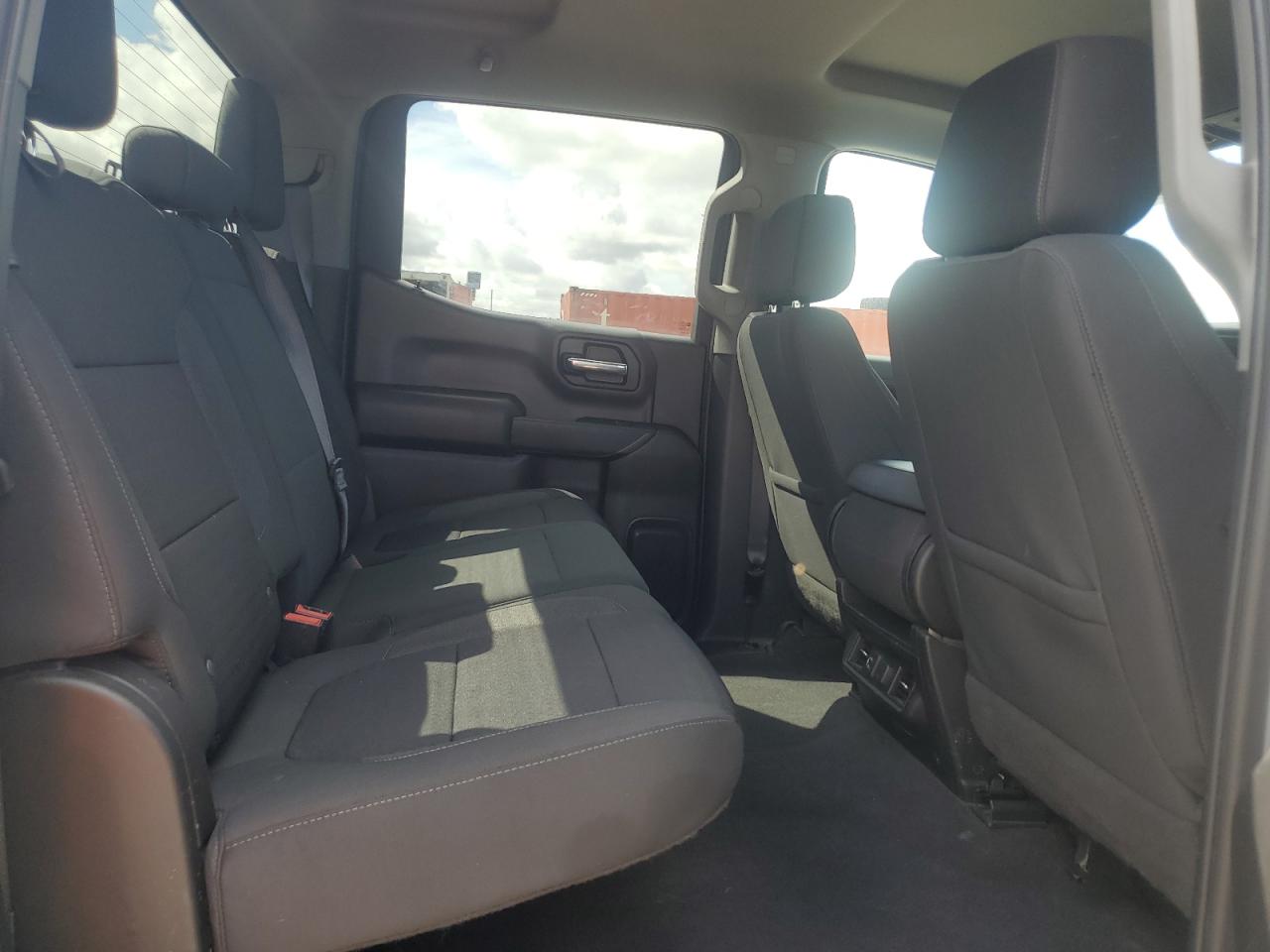 2021 Chevrolet All models VIN 1GCUYDED9MZ435789 photo 10