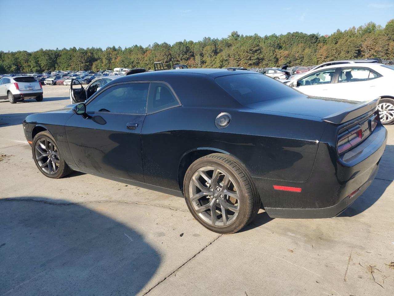 2023 Dodge Challenger VIN 2C3CDZBT6PH605874 photo 2