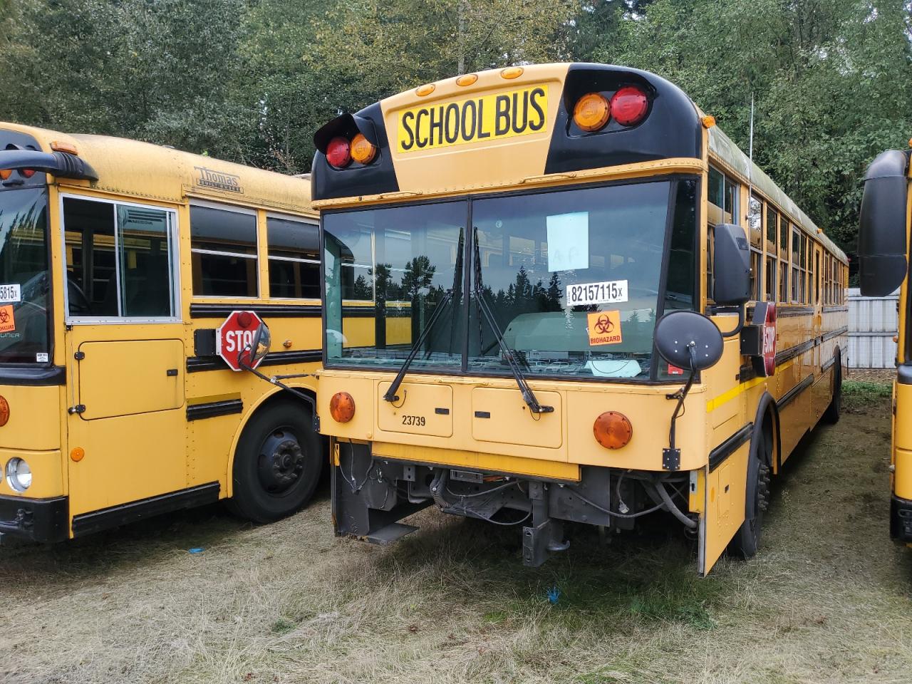 2013 Ic Re series VIN 4DRBWAAN4DB300069 photo 2