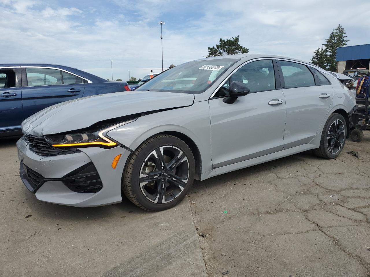 2024 Kia K5 VIN 5XXG64J24RG235114 photo 1