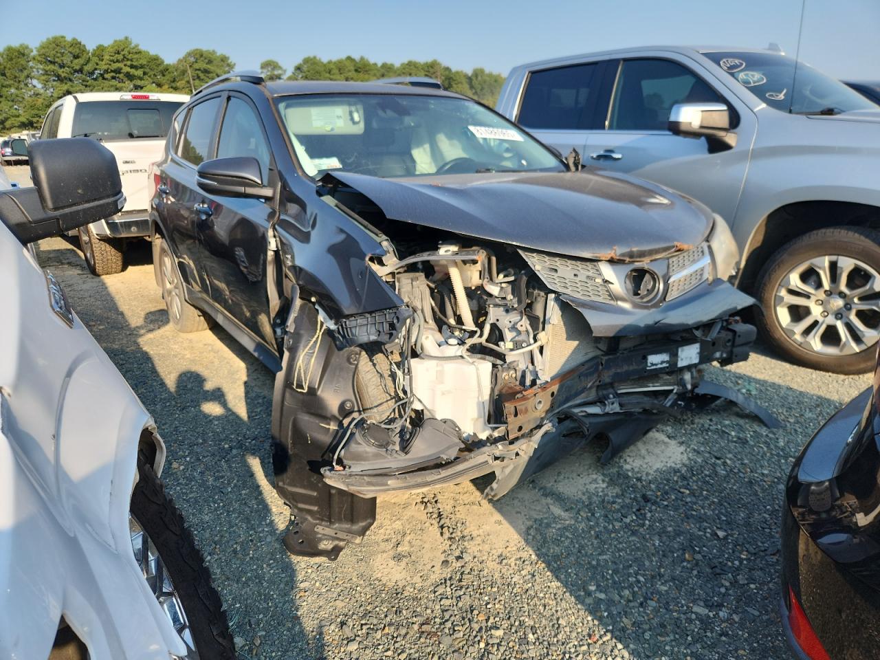 2015 Toyota Rav4 VIN 2T3YFREV0FW224805 photo 4