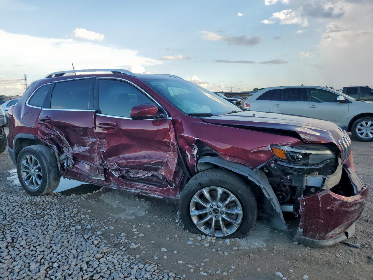2019 Jeep Grand cher VIN 1C4PJLLB5KD176631 photo 4