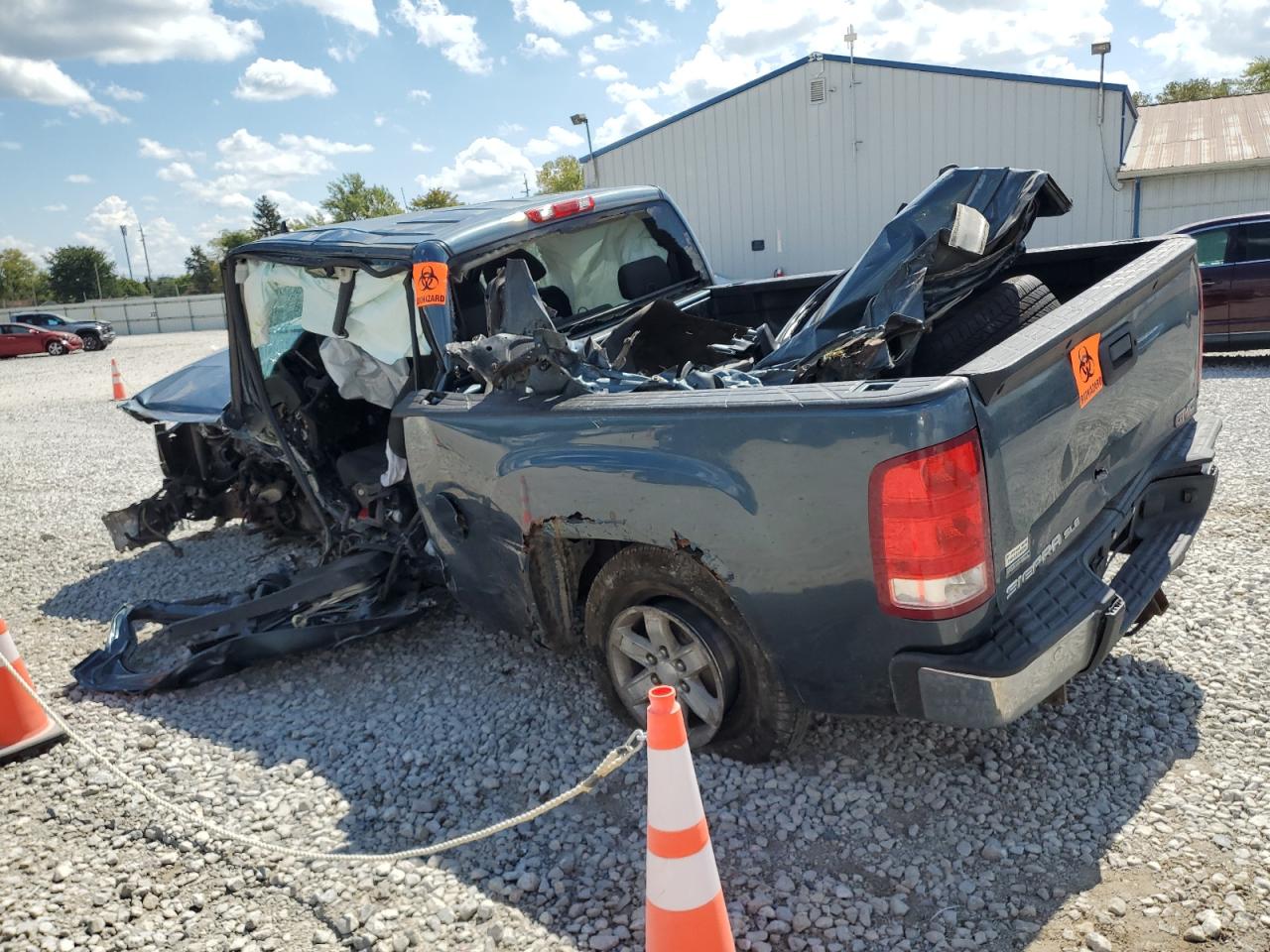 2012 GMC Sierra k1500 sle VIN 1GTR2VE72CZ252014 photo 2
