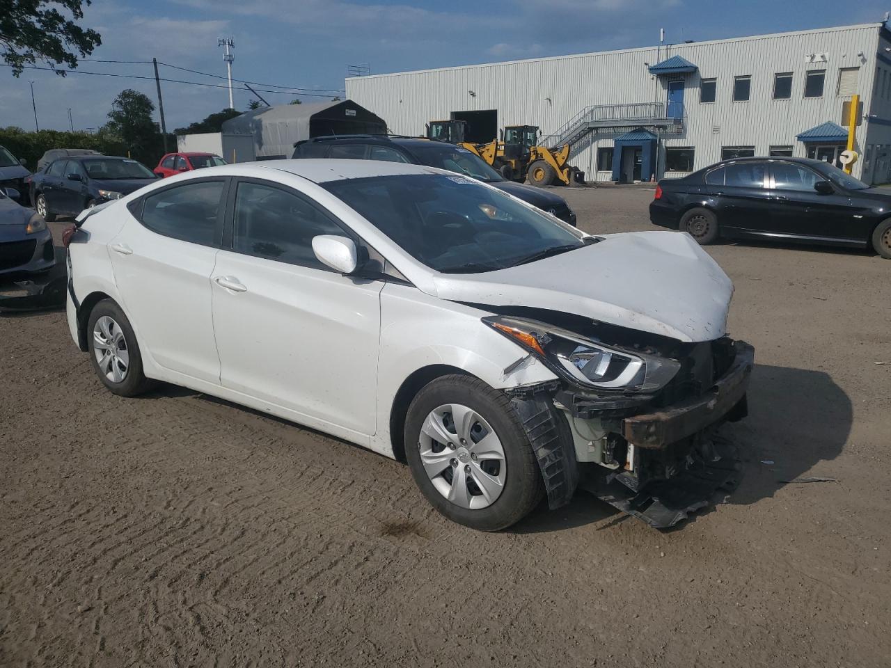 2015 Hyundai Elantra VIN 5NPDH4AE0FH591695 photo 4