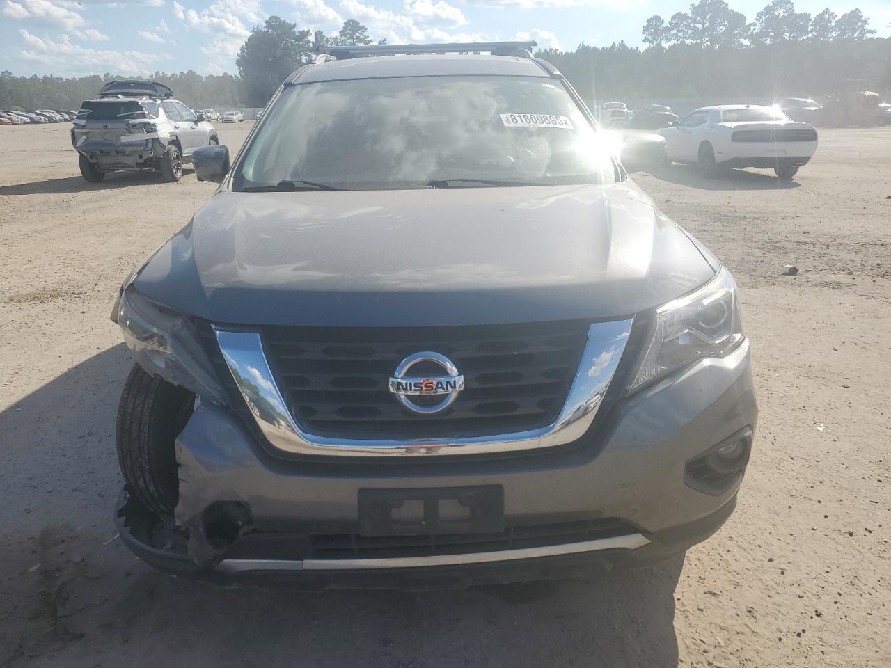 2019 Niss Pathfinder VIN 5N1DR2MM1KC602077 photo 5